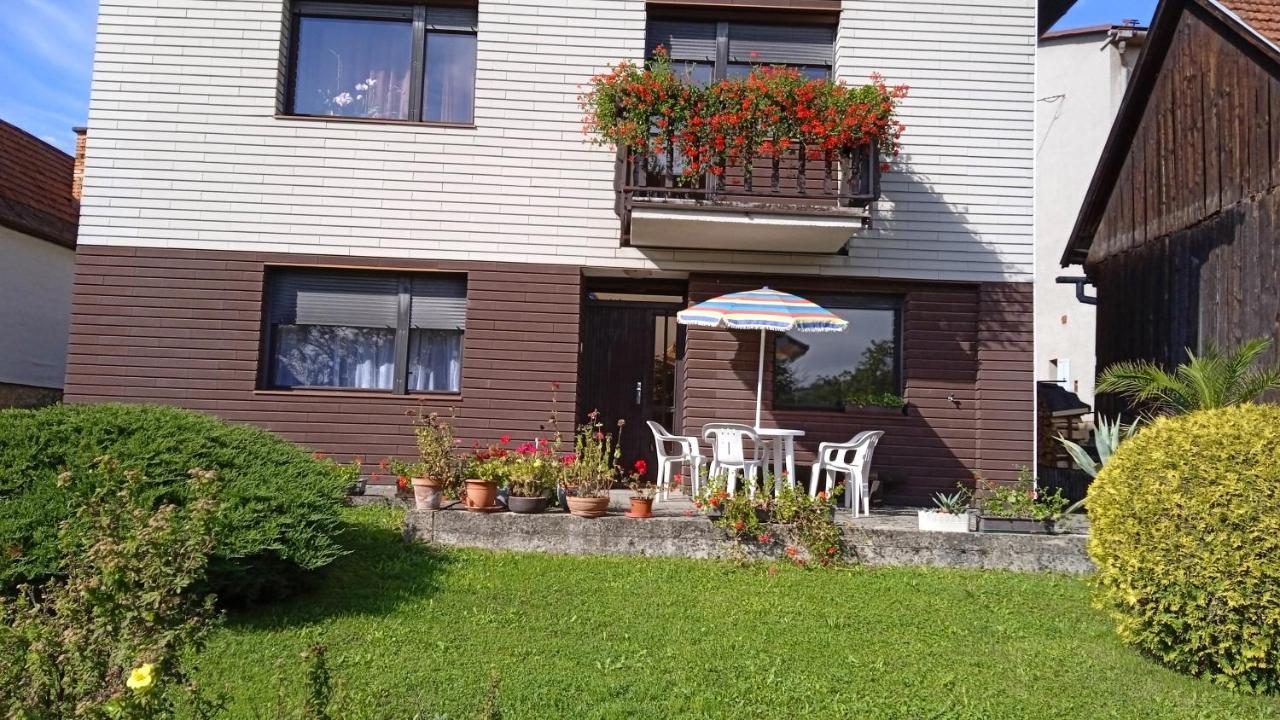 Apartman 6 Km Od Centra Banskej Bystrice Banská Bystrica Dış mekan fotoğraf